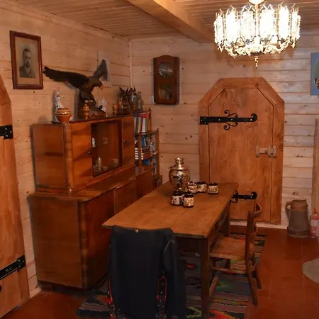 Apartment приватна 